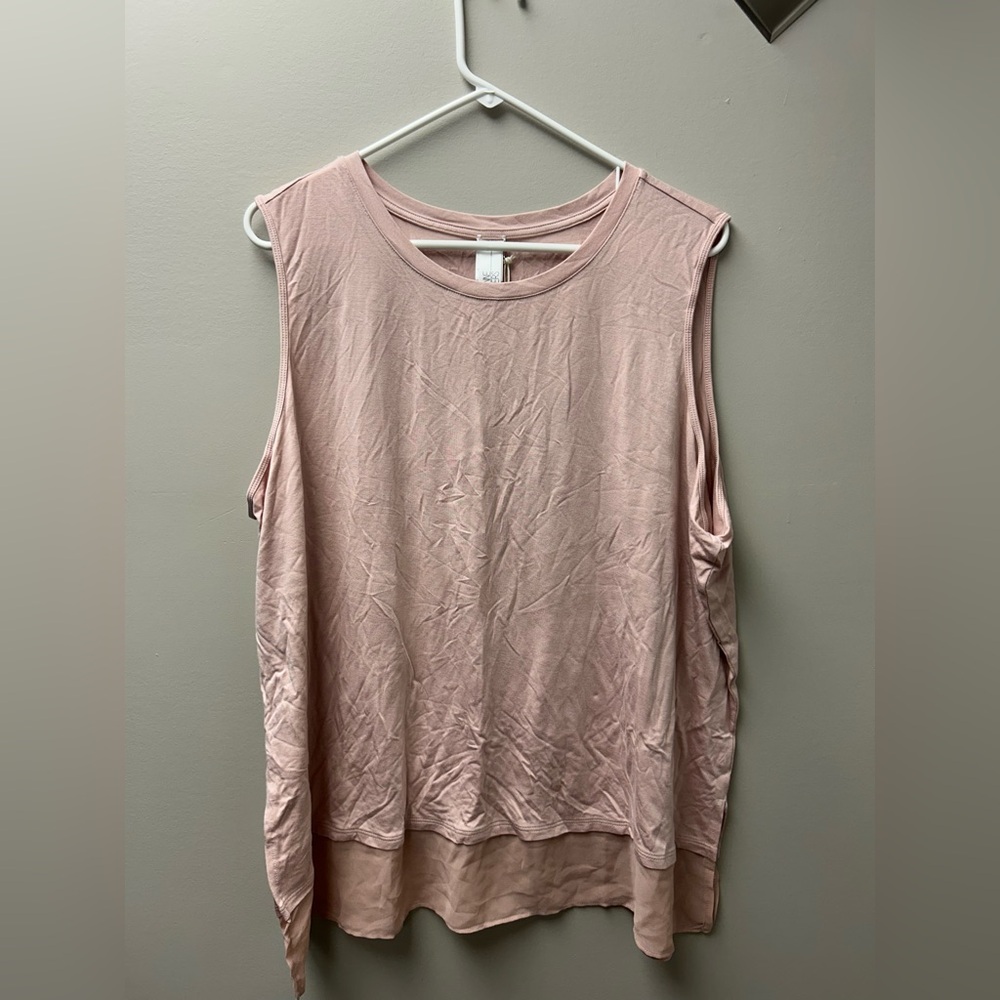 Wynne Layers Women’s Blush Pink Sleeveless Tunic